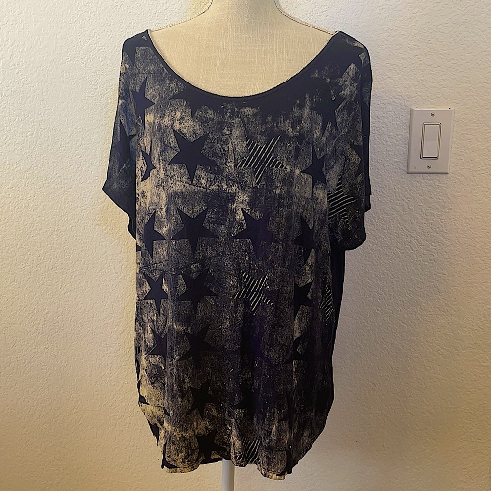 3x woman’s top. Blue with Star design. Skinny Minni brand.